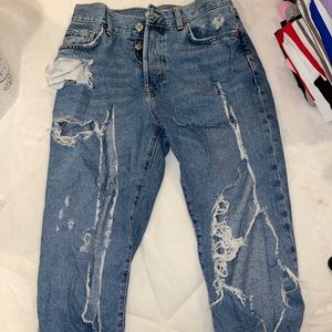 Forever 21 ripped mom jeans